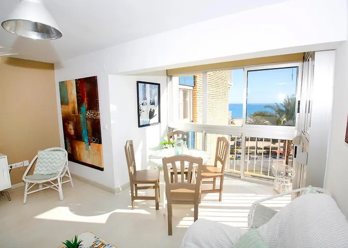 San Juan Beach Apartment With Ac And Views